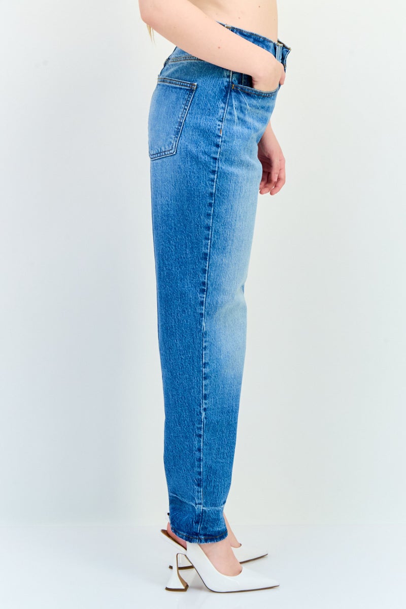 Universal Thread Women Straight Fit Mid Rise Long Inseam Stretchable Jeans, Blue - Image 2